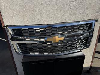 Chevy Grille Silverado Tahoe