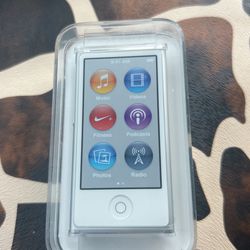 iPod NANO 7th Gen *SEALED*