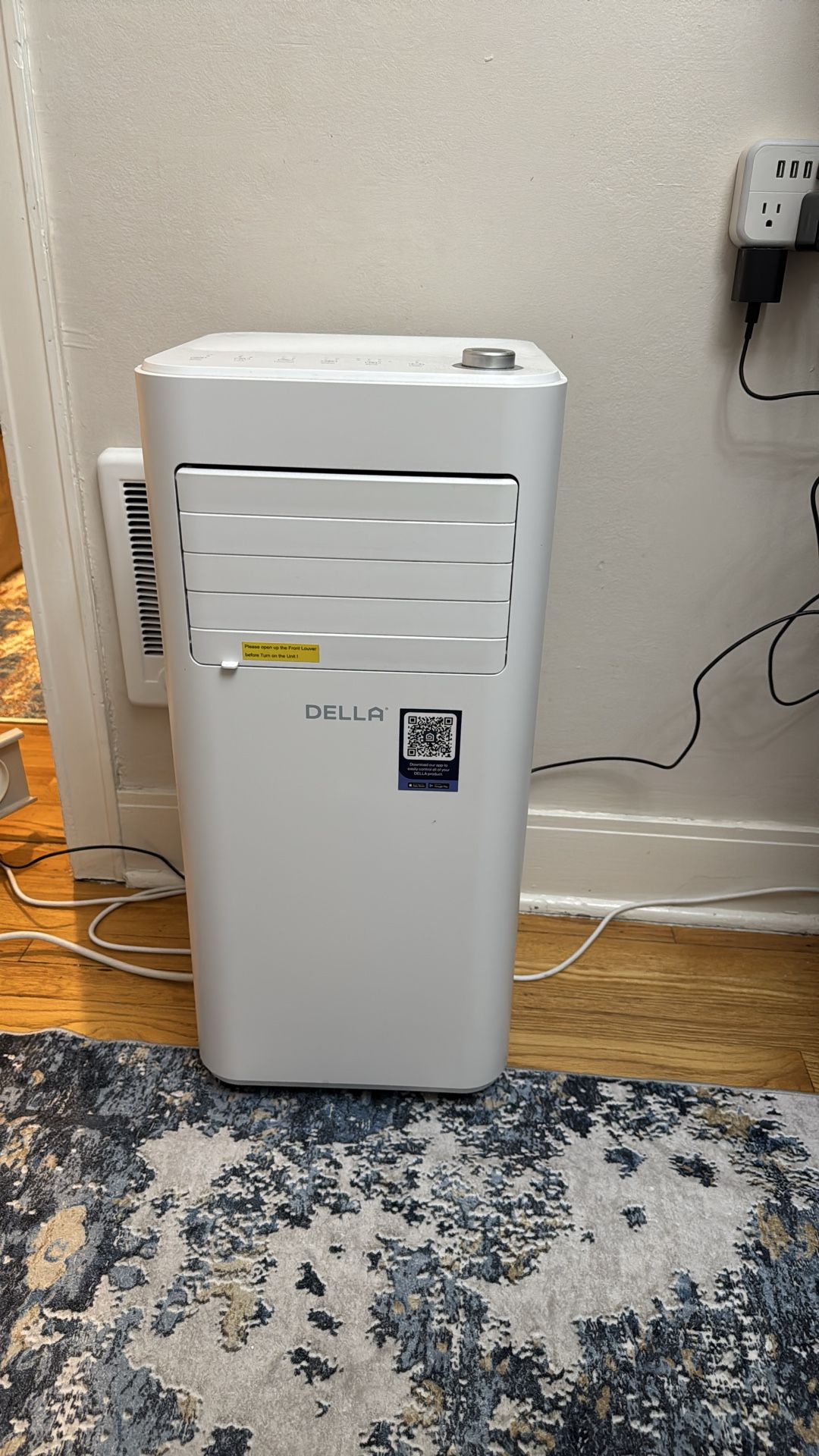 Della AC Tower unit