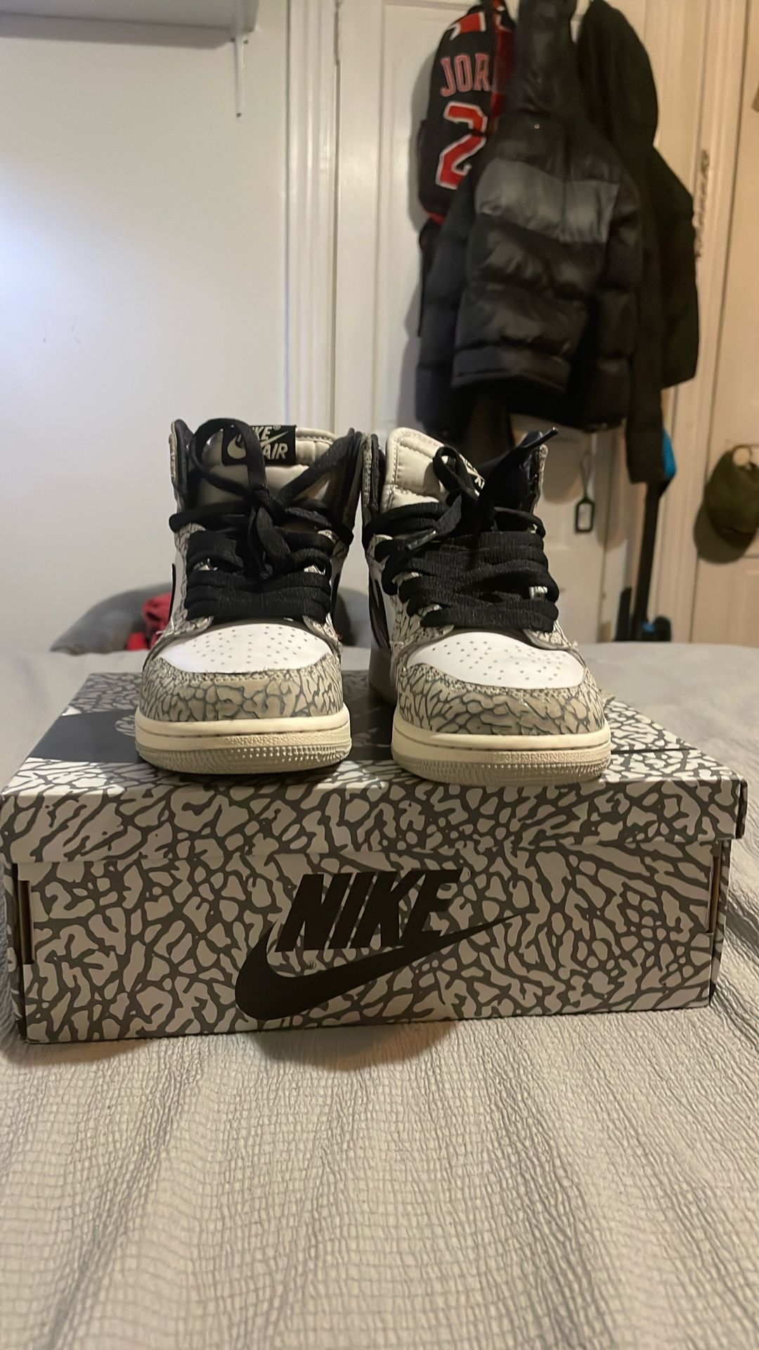Jordan 1 Retro High OG GS Tech Grey Muslin Black White