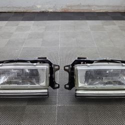 Toyota Cressida MX73 85 To 88 OEM Headlight Assembiles 