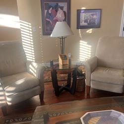 2 Lazy Boy Chairs