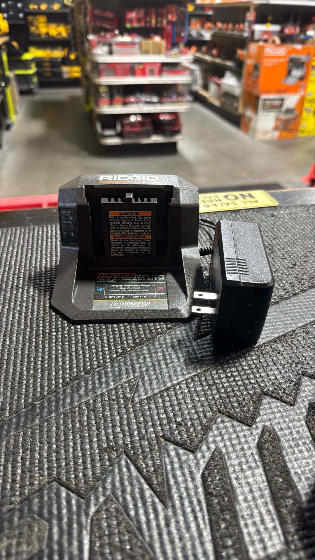 RIDGID 18v Charger