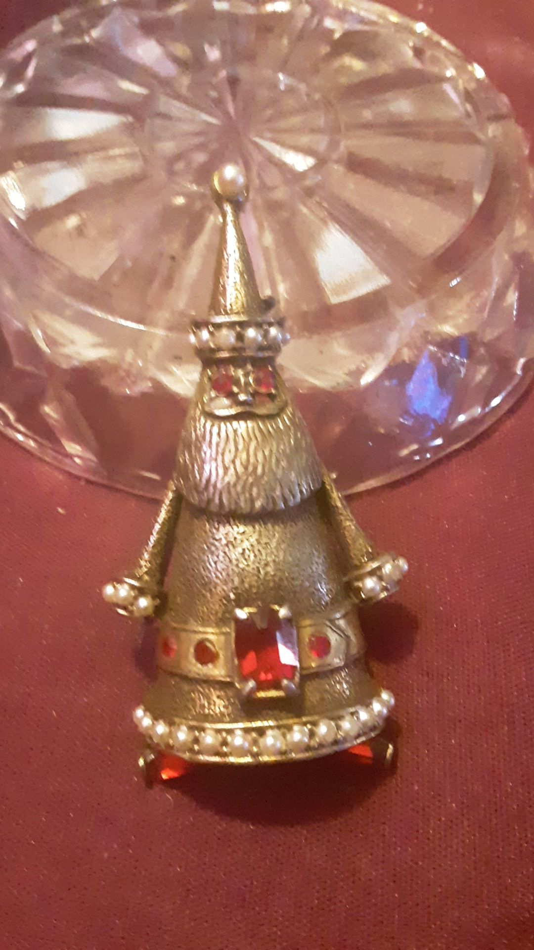 Hollycraft Santa Claus Pin