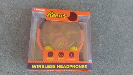 Reese's Wireless Bluetooth Headphones Orange 
