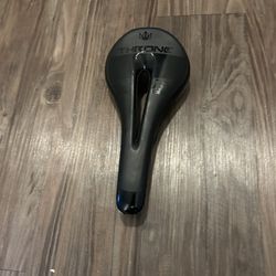 Throne Seat 