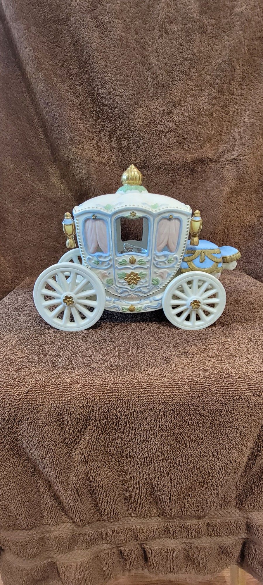 Cinderella's Enchanted Carriage Limited Edition Musical Figurine