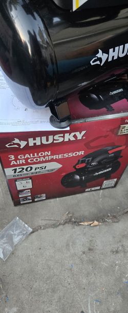 Husky 3 Gallon Air Compressor 120 PSI