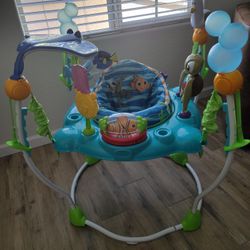 Finding Nemo Activity Bouncer