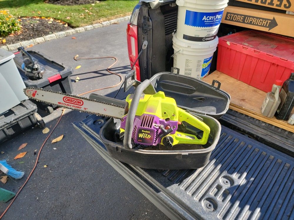 Poulan 18" Chainsaw and Case
New Bar - Good Blade $50