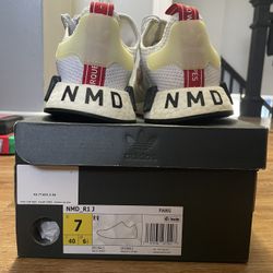 NMD R1