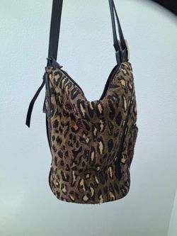 Leopard hand bag