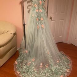 Mauuwy Floral Flower Quiceanera Gown