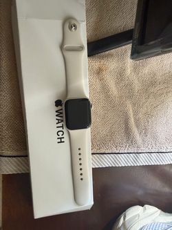 Apple Watch SE 3 brand new 41mm