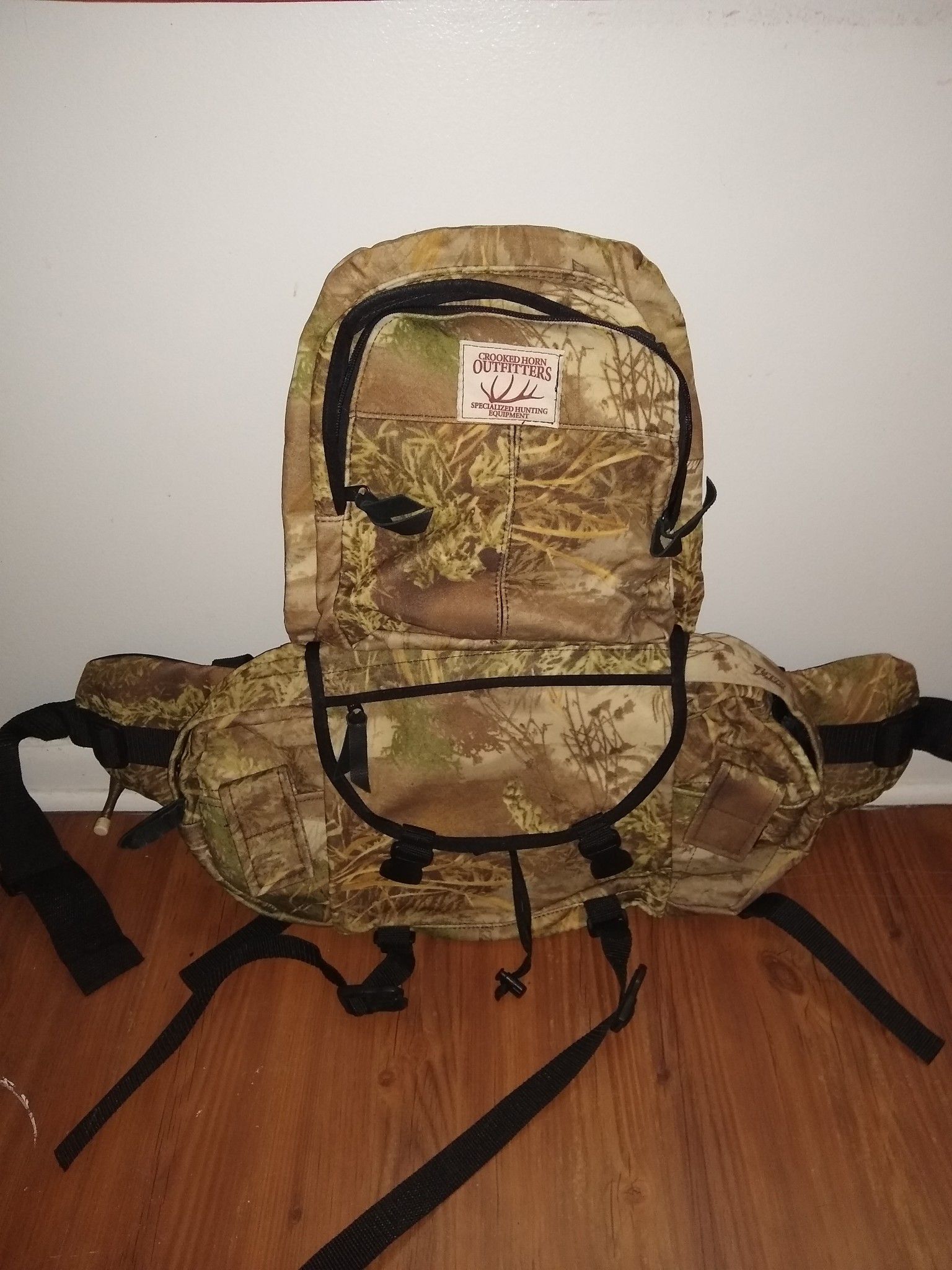 Crooked horn backpack for Sale in Chicago, IL OfferUp