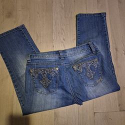 Woman's  Low Rise Embellished Denim Jean Capris