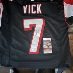 Autograph Micheal Vick Jersey 