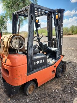 Forklift