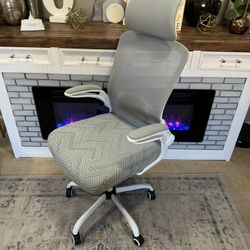 gray highback mimoglad office chair with headrest