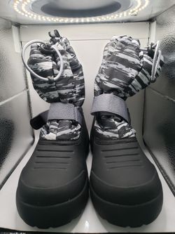 Size 3 Kids Northside Frosty snow boot