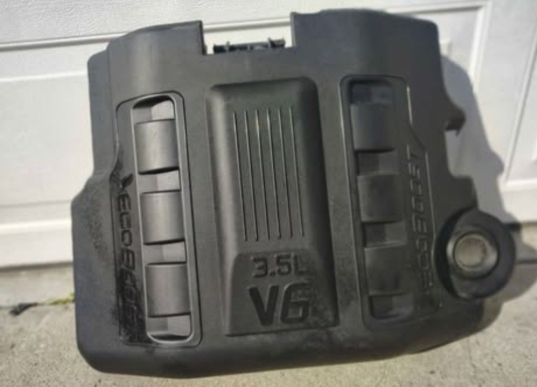 2014 Ford F-150 Parts 3.5l Engine Cover