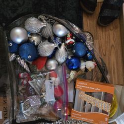 Free Christmas Ornaments 