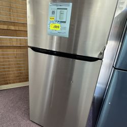 Refrigerator, LG Top And Bottom 33’ Fridge, New Scratch And Dents, 1 Year Warranty 