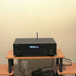 Like New, , Yamaha RN303 , 100w network receiver with remote,