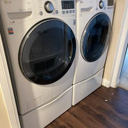 Washer & Dryer