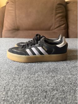 adidas Samba Low Top Sneakers Womens size 6.5
