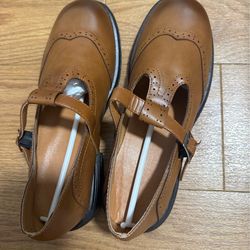 Retro brown shoes