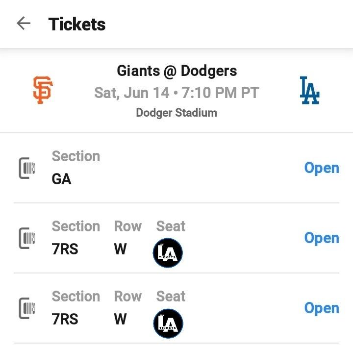 2 TICKETS Dodgers VS GIANTS - RESERVE 7 - EXTRA LEG ROOM - SAT- SHADE $100 Each