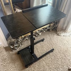 Tiny Table In Wheels 