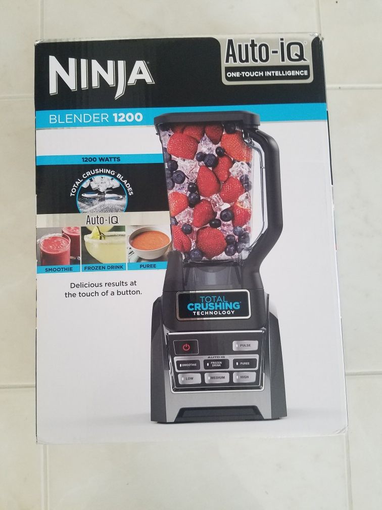 Ninja blender 1200 watts Auto IQ BL688