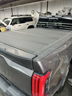 2024 Toyota Tundra Bed Cover Long Bed