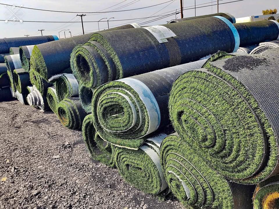 End of Summer TURF SALE!!! $99 rolls!