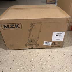 Electric 13-Inch Dethatcher / Lawn Scarifier – New