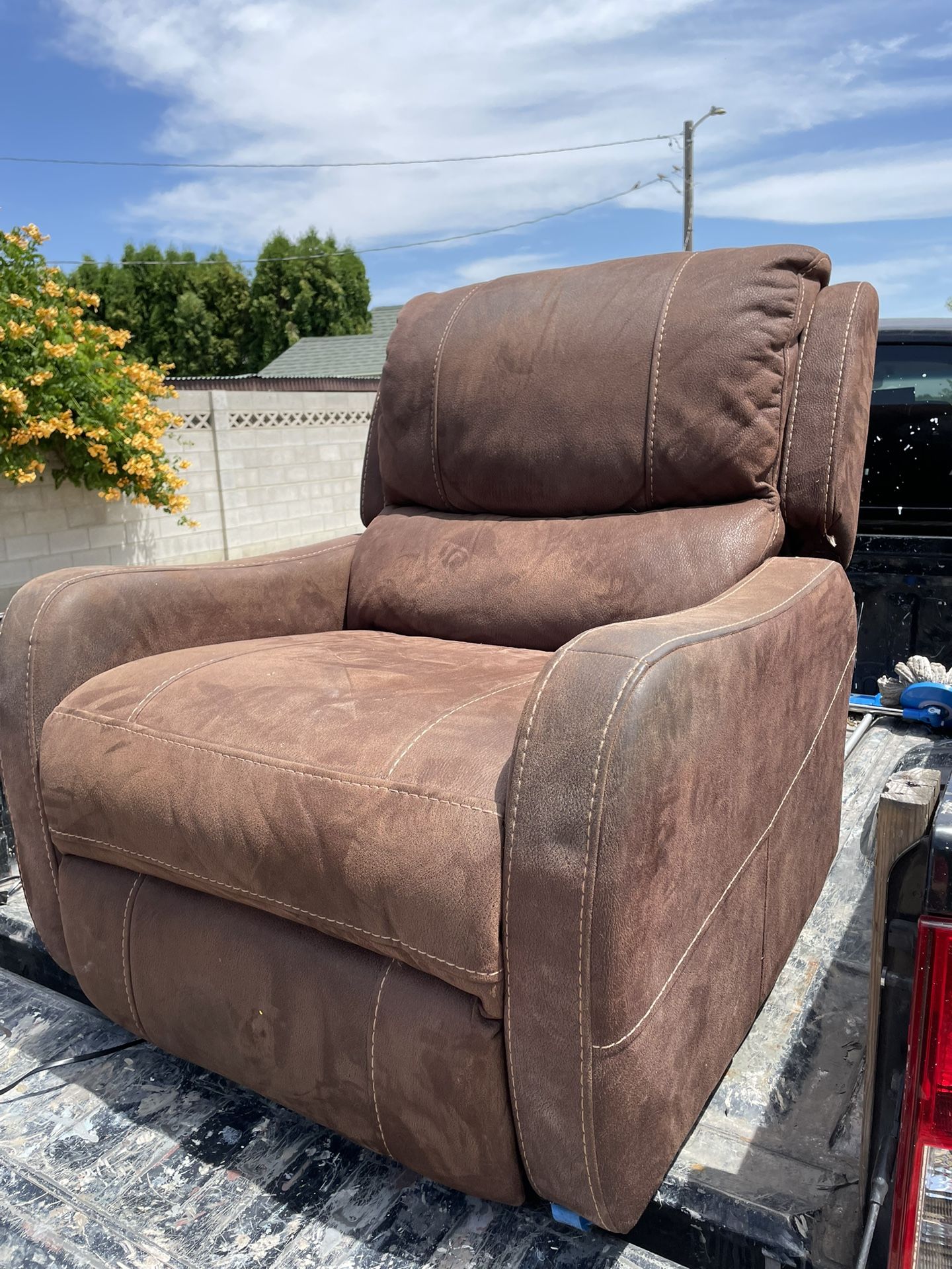 Chair Reclining 
