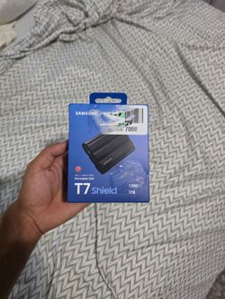 Samsung T7 Shield 1TB Portable SSD