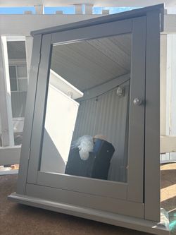 Medicine cabinet