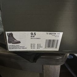 New Timberland Boots 9.5