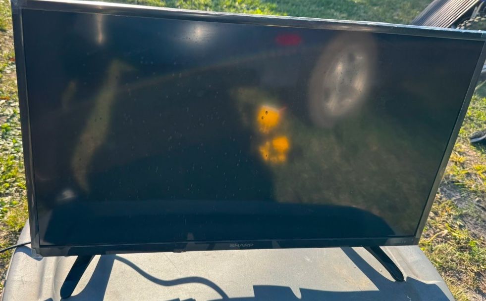 32 Sharp Roku Tv
