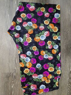 Lularoe TC2 Disney Leggings