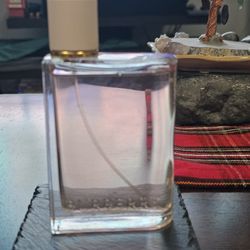 Burberry HER Perfume 