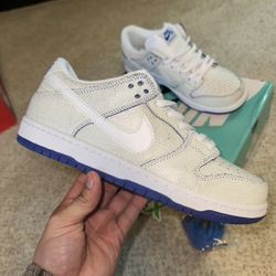 Nike SB Dunk Low, Size 8.5M (check out my page 🔥) 