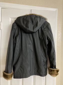 PRICE REDUCED Outbrook Women s Large Hooded Faux Fur Trimmed Jacket for Sale in Gilbert AZ OfferUp