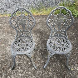 Set Of 2 Aluminum Outdoor Chairs