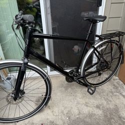  Norco XL Hybrid 24 Speed Bike 