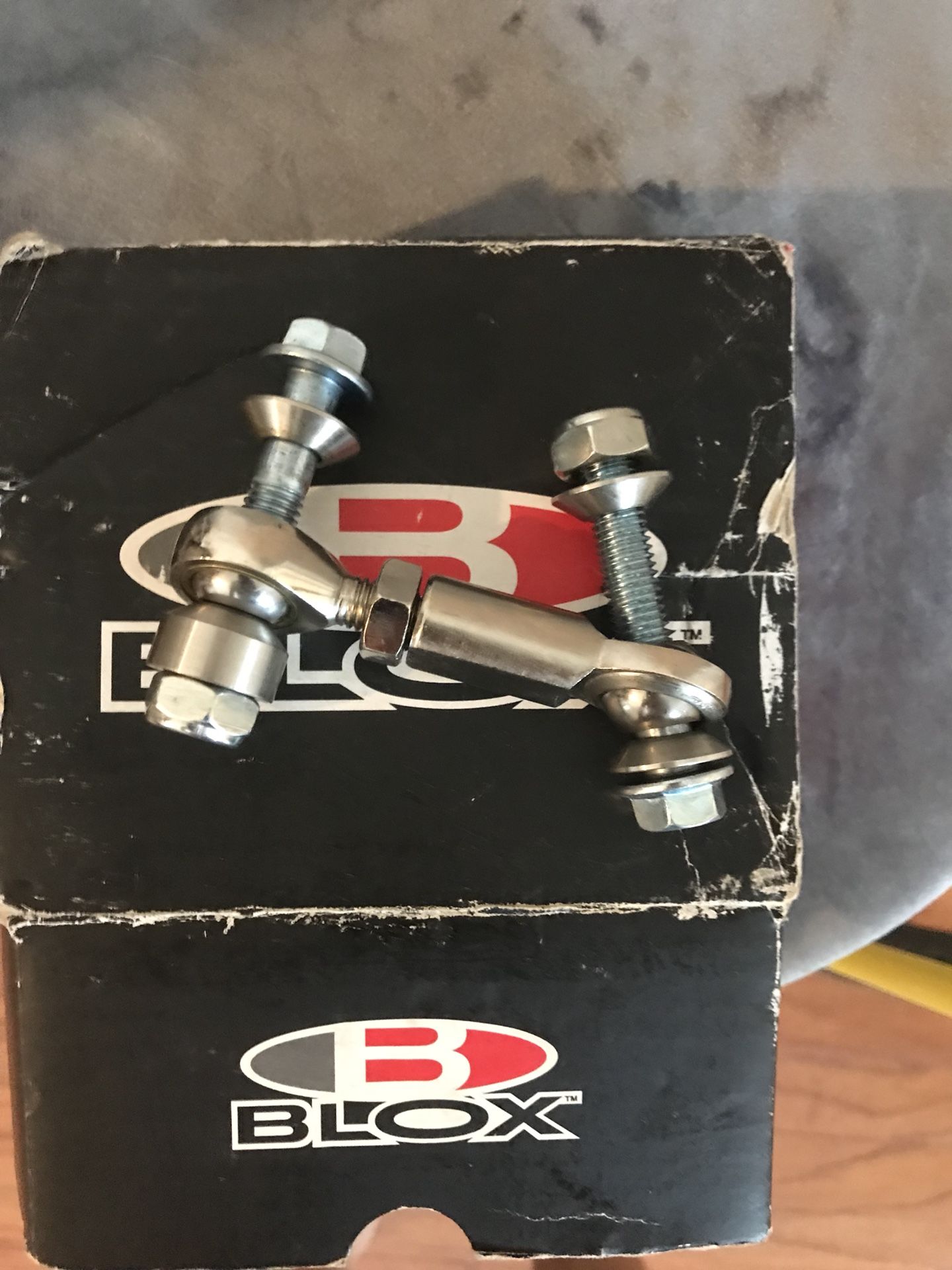 Blox adjustable sway bar end links for civic or integra