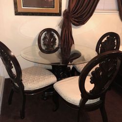 5 pc round dining set (European traditional collection)